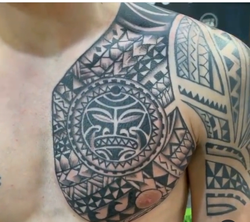Hawaiian tribal tattoo